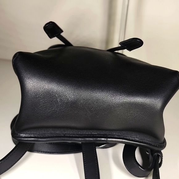 Vintage Coach Leather Daypack Drawstring Backpack - Picture 5 of 17